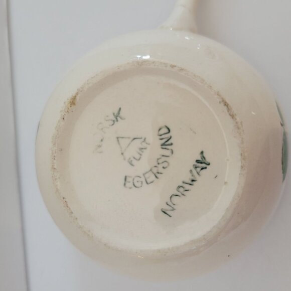 Norsk Flint Egersund Norway Ceramic Sauce Ladle With Grape & Berry Motif - Picture 6 of 12